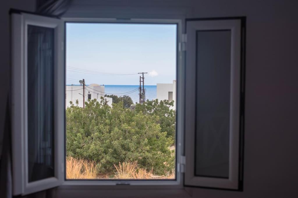 Kamári White Wave Villa, 3Min Walk From Beach מראה חיצוני תמונה